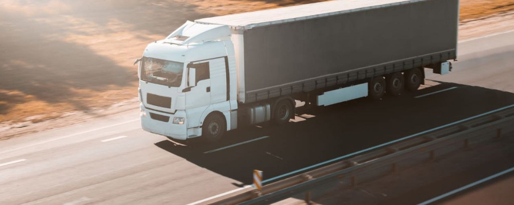 How Ignoring Semi-Truck Weight Limitations Can Affect Safety and Efficiency